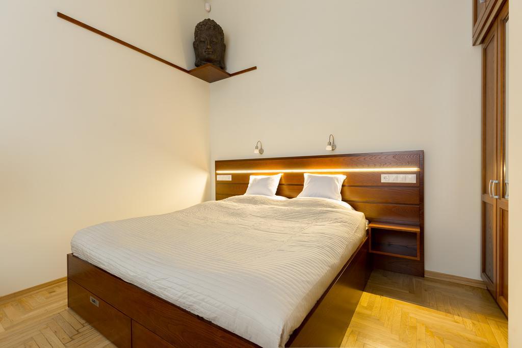 Family Buddha Apartment Budapest Eksteriør billede